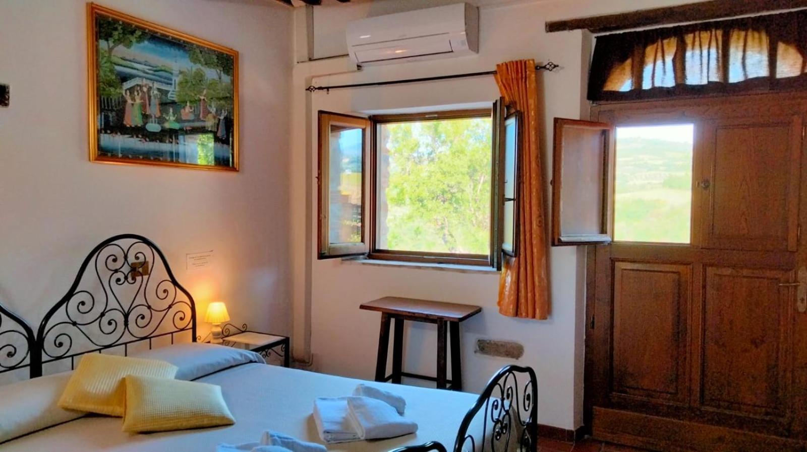 Agriturismo Grossola Castiglione dʼOrcia Dış mekan fotoğraf